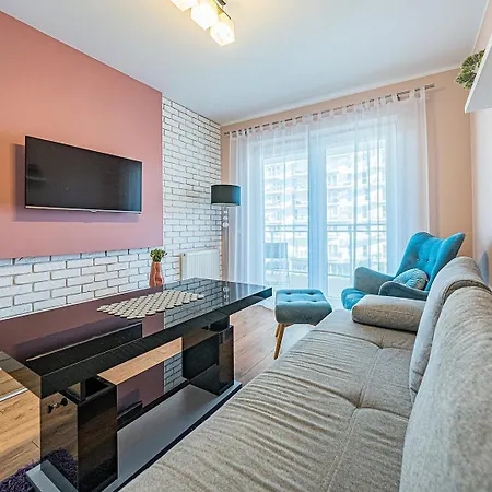 Hello 4 Oceany Z Prywatnym Parkingiem * غدانسك