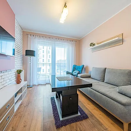 Hello 4 Oceany Z Prywatnym Parkingiem غدانسك